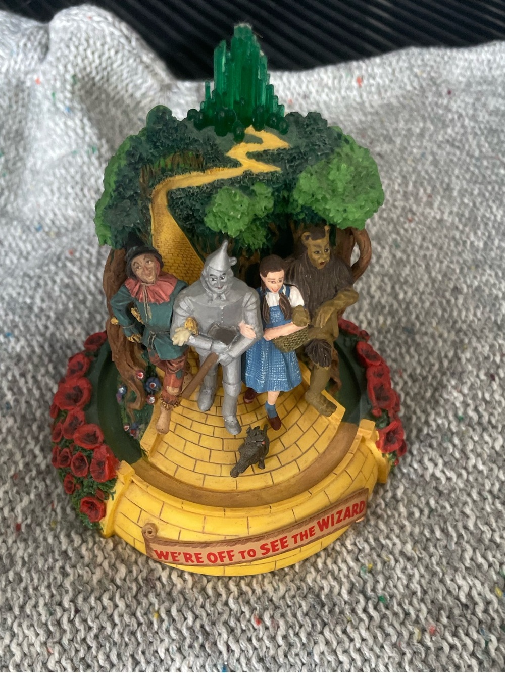 Franklin Mint “We’re Off to See the Wizard” musical figurine